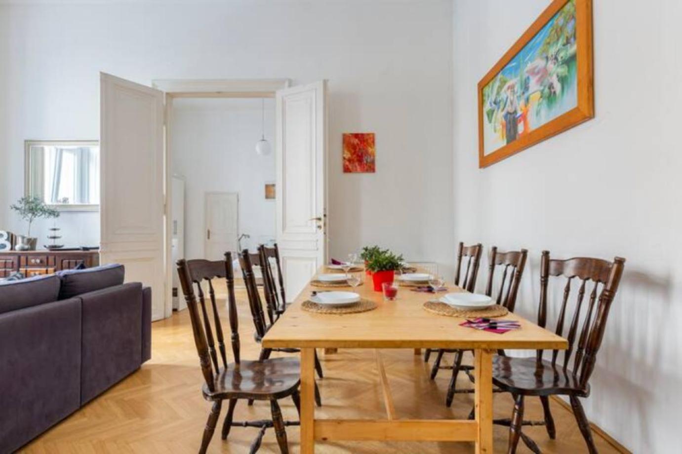 Bourgeois Elegance In The Heart Of Budapest Ngoại thất bức ảnh