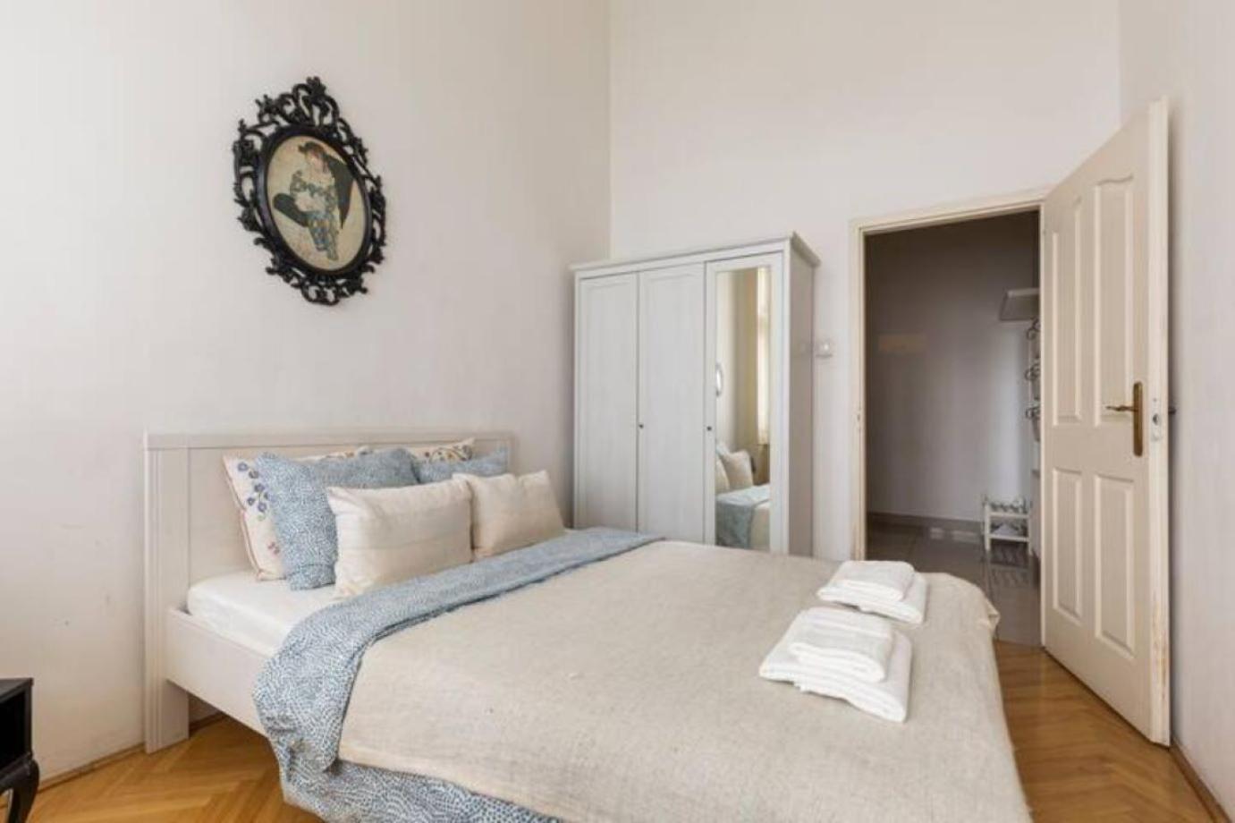 Bourgeois Elegance In The Heart Of Budapest Ngoại thất bức ảnh